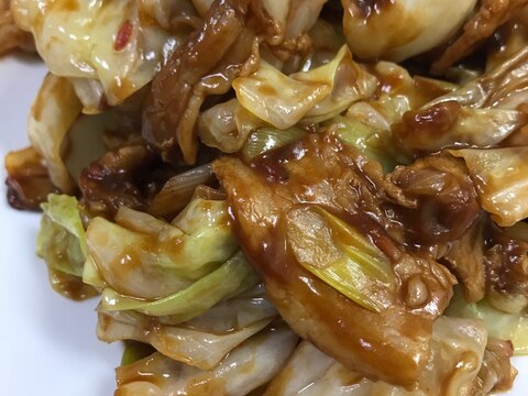 豚肉とキャベツの味噌炒め(^-^)キャベツ大量消費